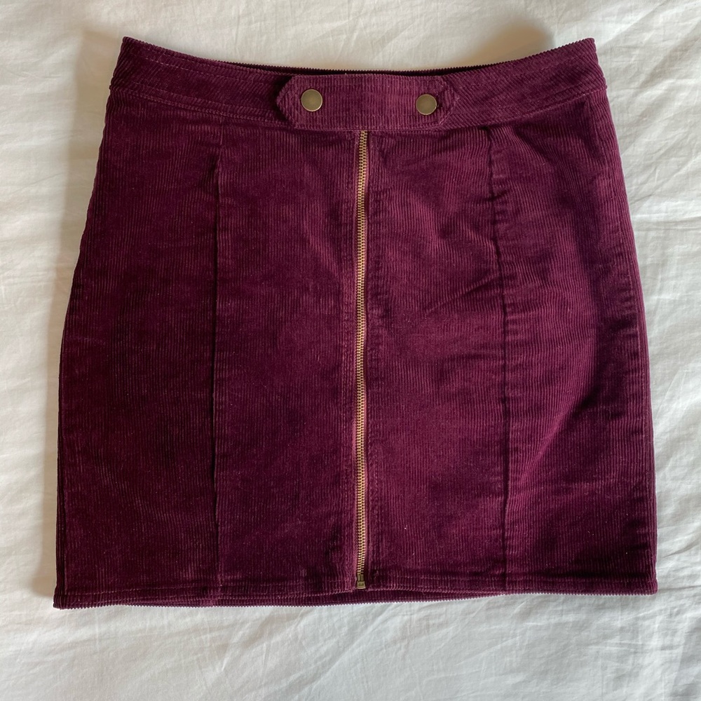 Corduroy maroon miniskirt - Picture 1 of 5